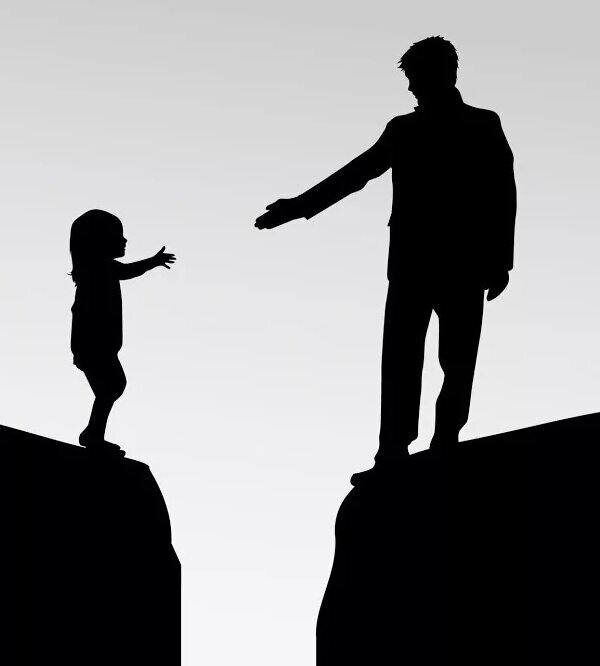 Как нарциссическая динамика в семье влияет на взрослых детей