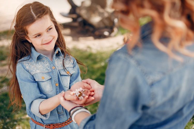 5 фраз, которые могут разрушить доверие ребенка