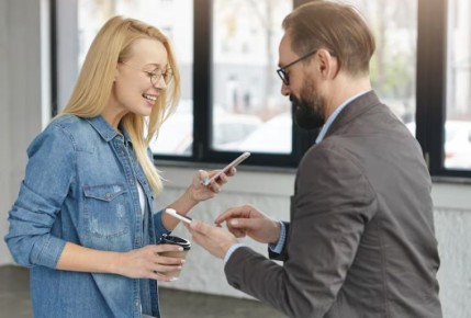 Неожиданные знакомства: как они меняют нашу жизнь