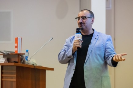 Почему самый умный в зале часто выступает хуже других: секреты успешного ораторства