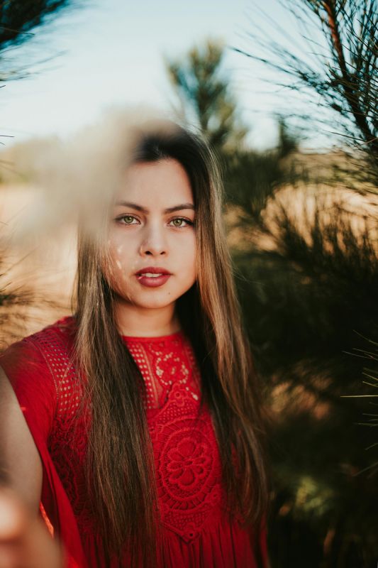 Причины, по которым бывший продолжает держать вас в своем мышлении