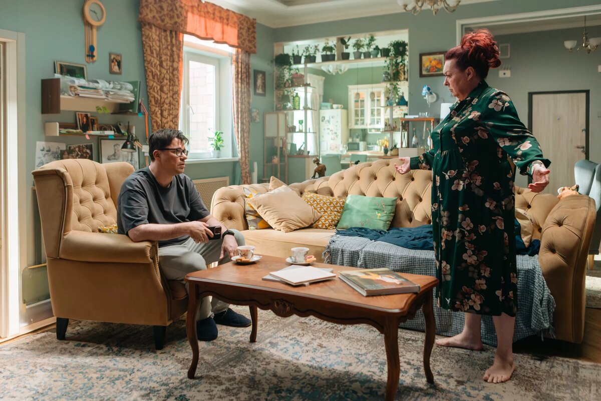 Новый трейлер «Новой тещи»: Гарик Харламов в комедийной битве с семейными проблемами