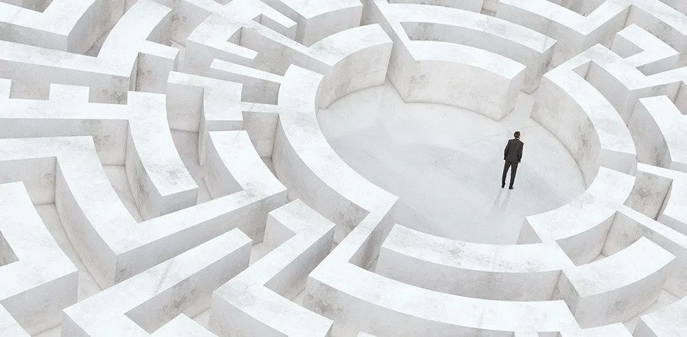 Как память защищает нас от травм: Понимание механизмов ПТСР