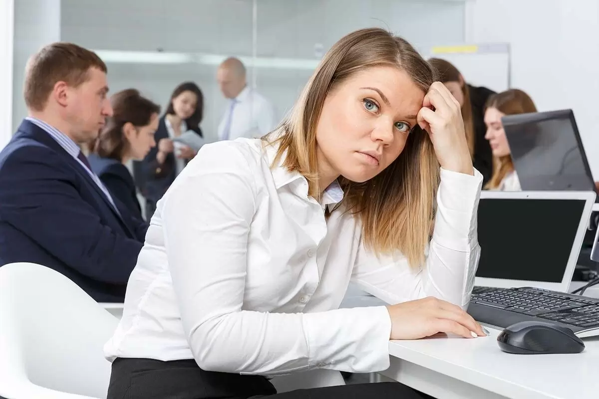 Как защитить себя, если команда на вас настроена